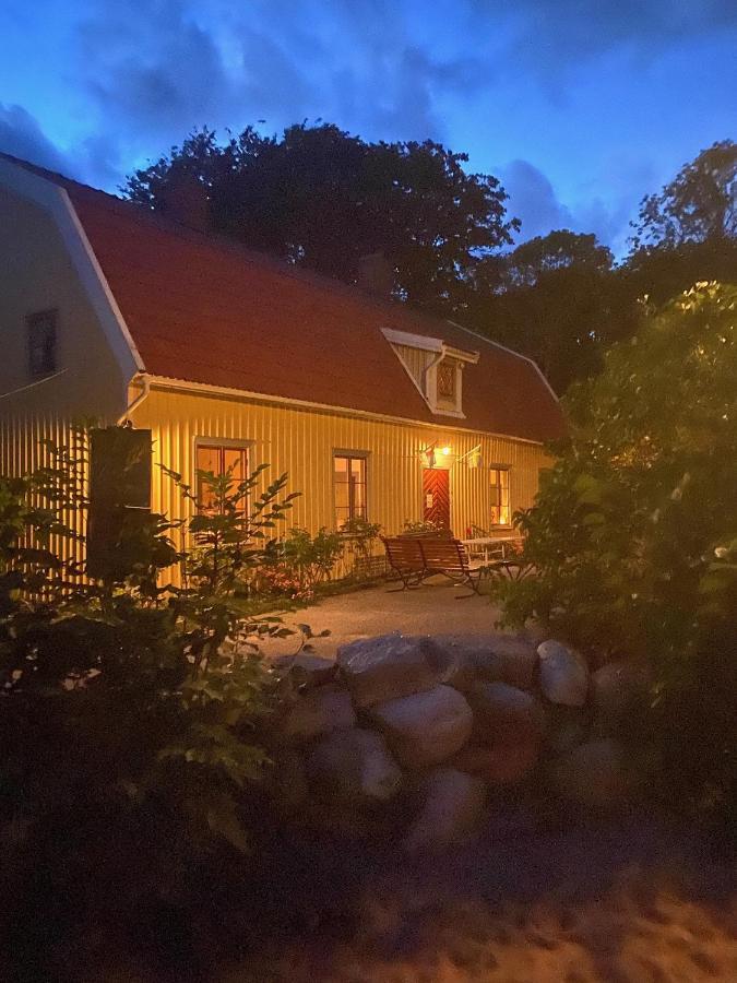Hunnebostrands Vandrarhem Gammelgarden Exterior foto